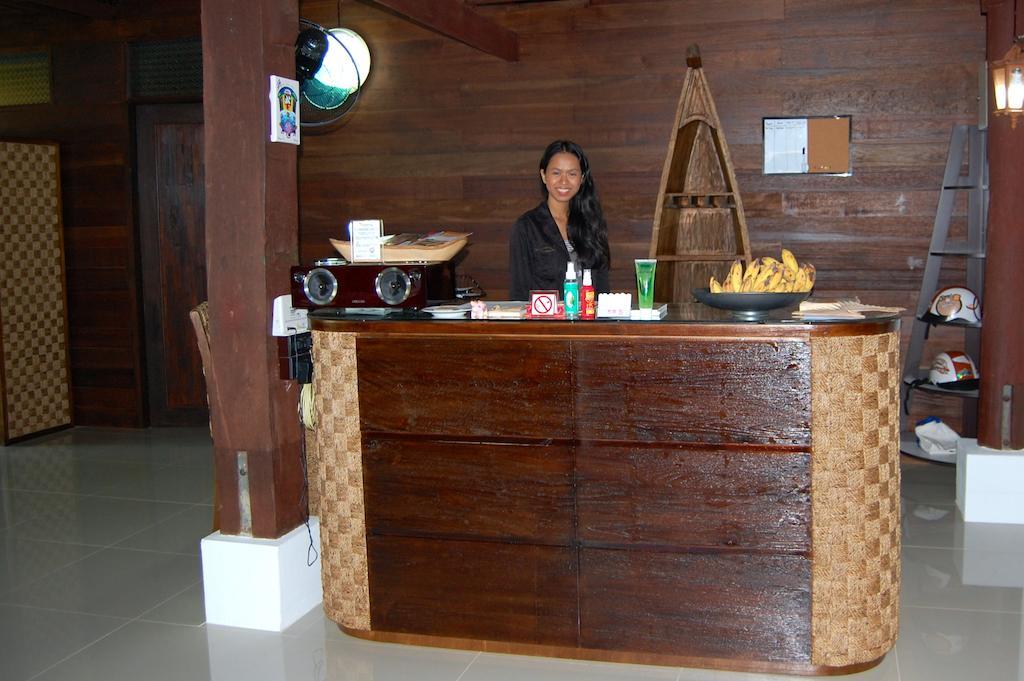 สวิส ล้านนา ลอดจ์ Hotel เชียงใหม่ ภายนอก รูปภาพ