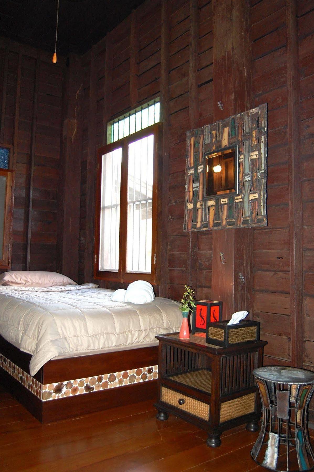 สวิส ล้านนา ลอดจ์ Hotel เชียงใหม่ ภายนอก รูปภาพ